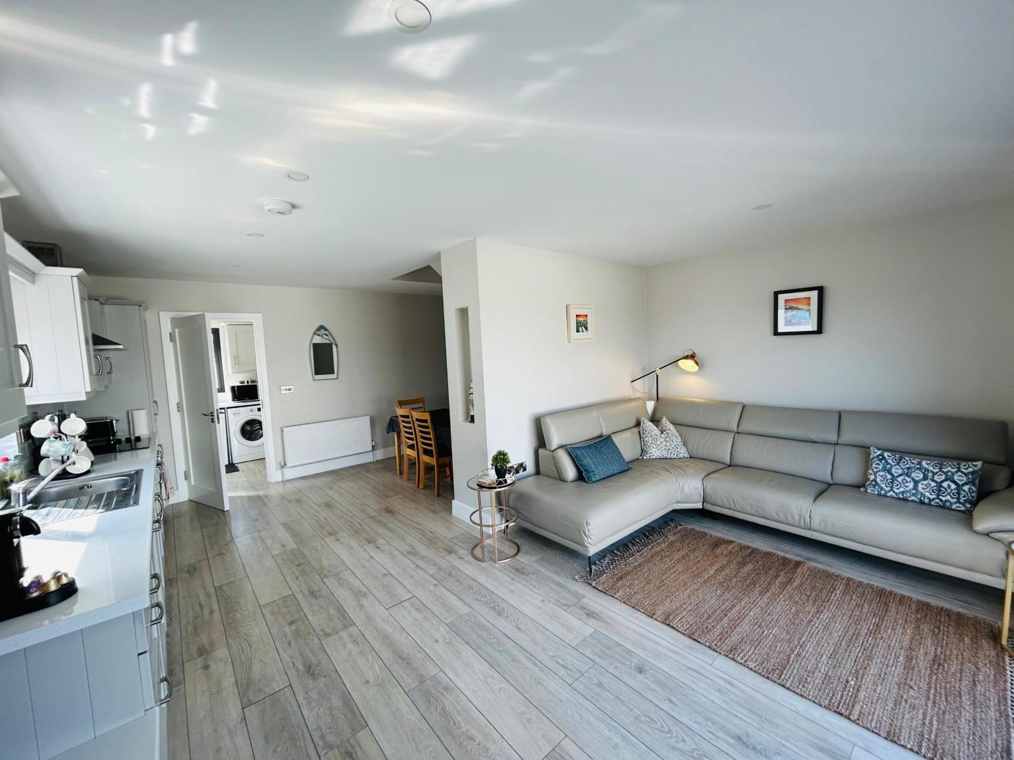 Beside The Sea & Minutes From Cliffs-Clahane Shore Lodge Liscannor Kültér fotó